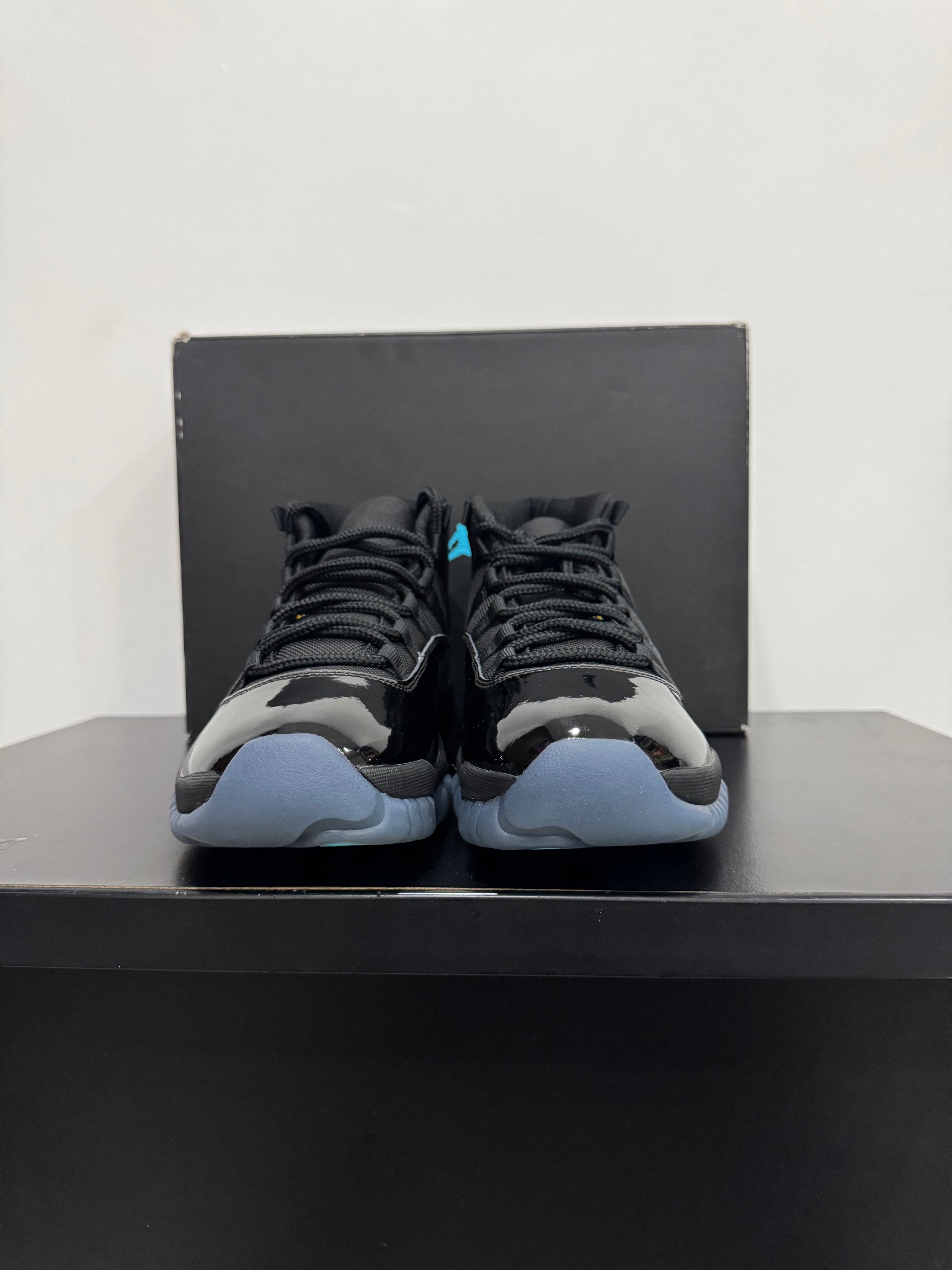 Jordan 11 Gamma Blue