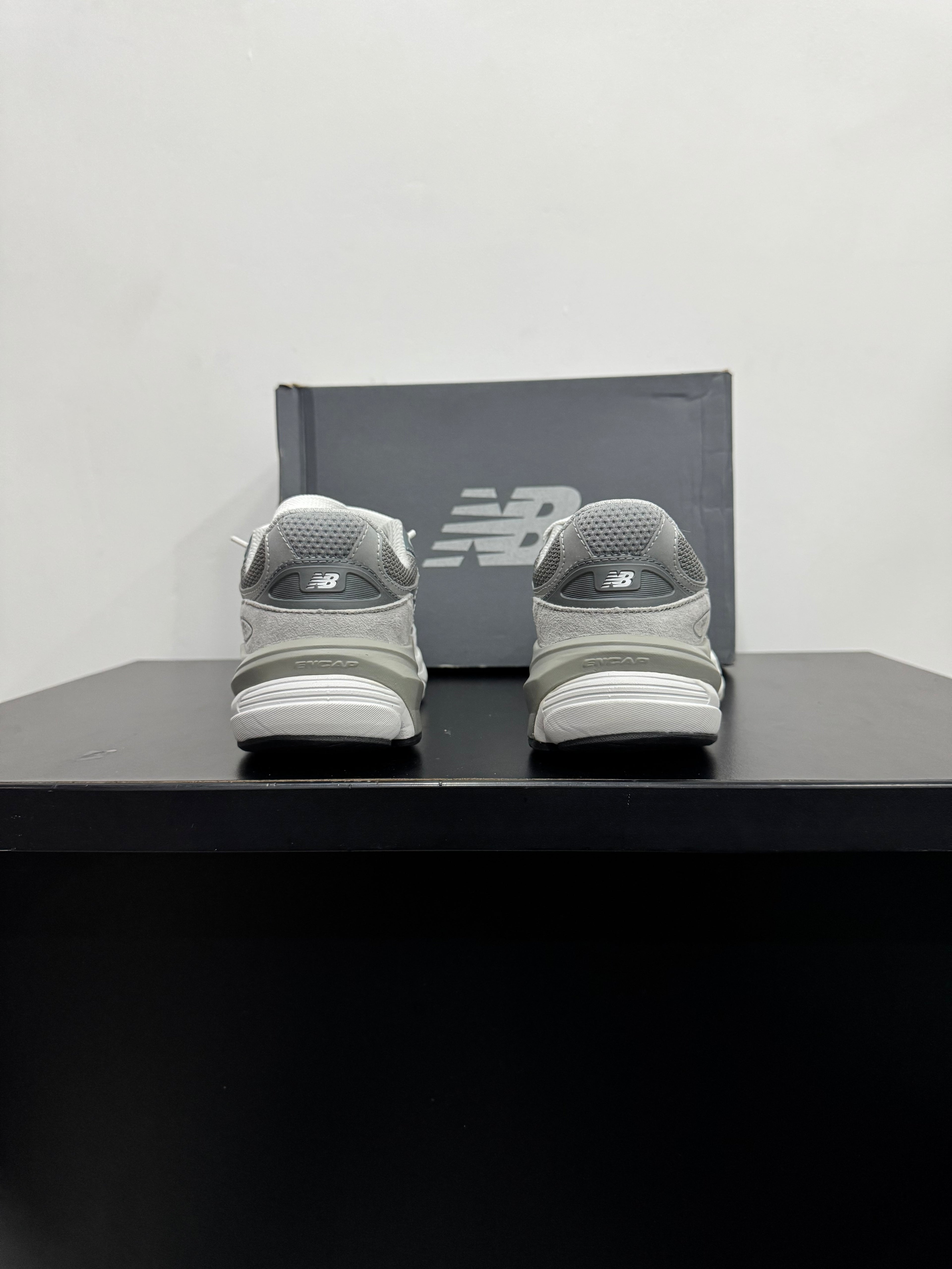 New balance 990v6 Made in USA