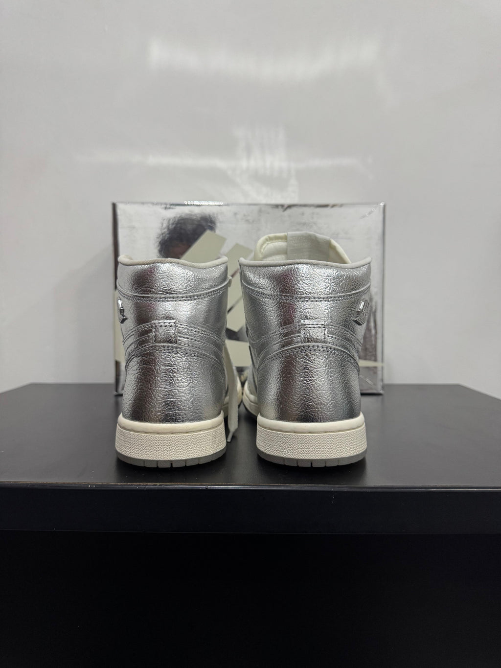 Jordan 1 High Silver Photon