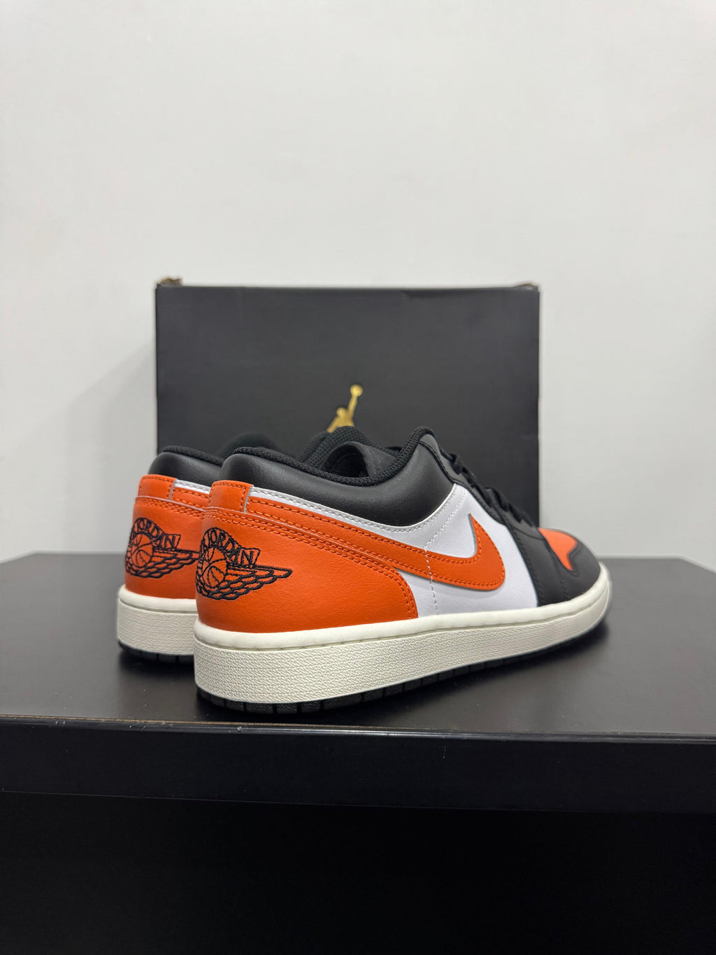 Jordan 1 Low Shattered