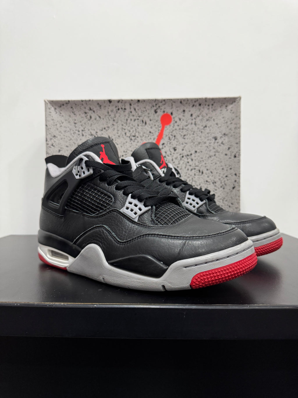 JORDAN 4 BRED REMAGINED