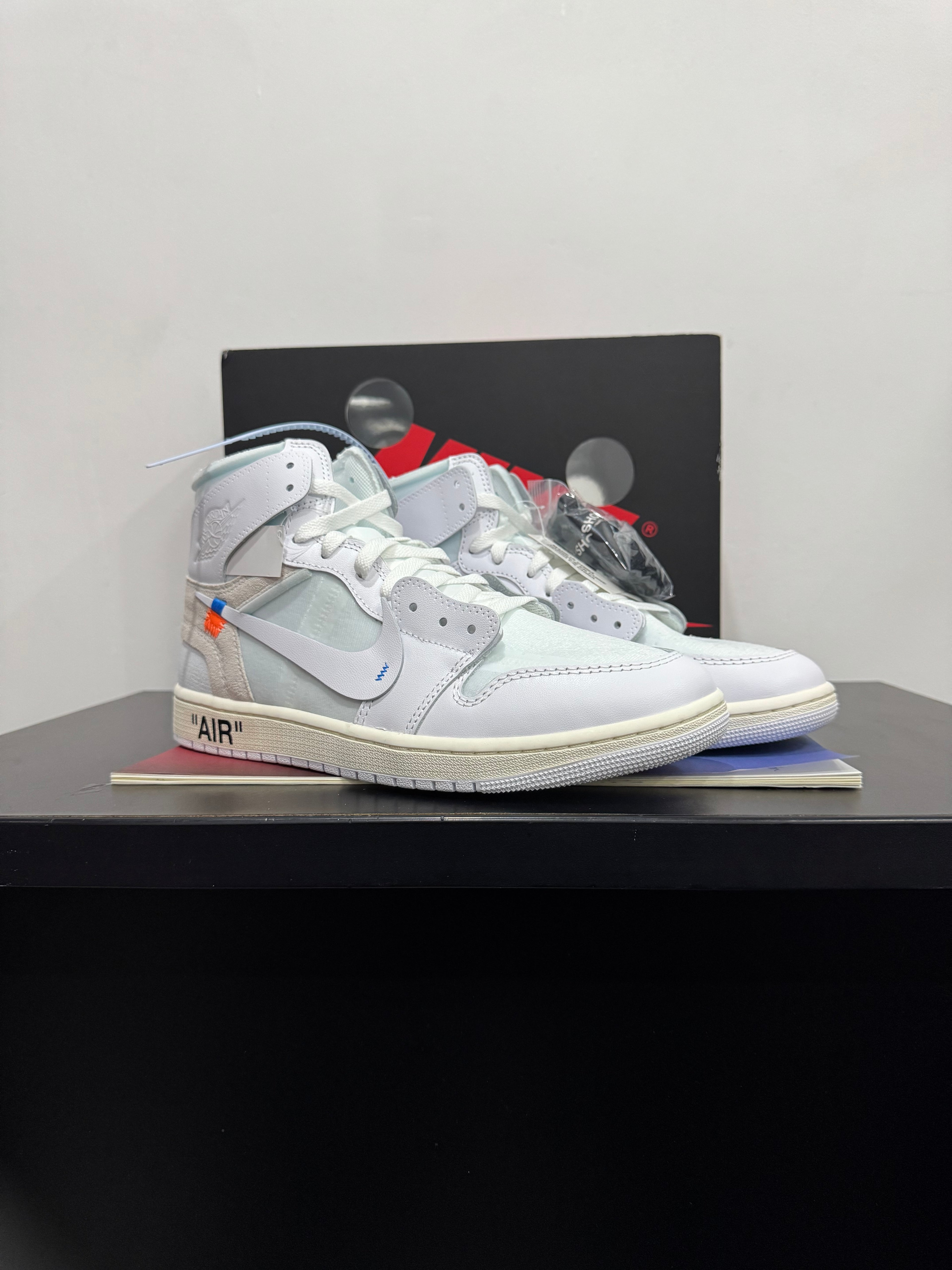 Air Jordan 1 "Virgil Abloh Archive - Alaska"