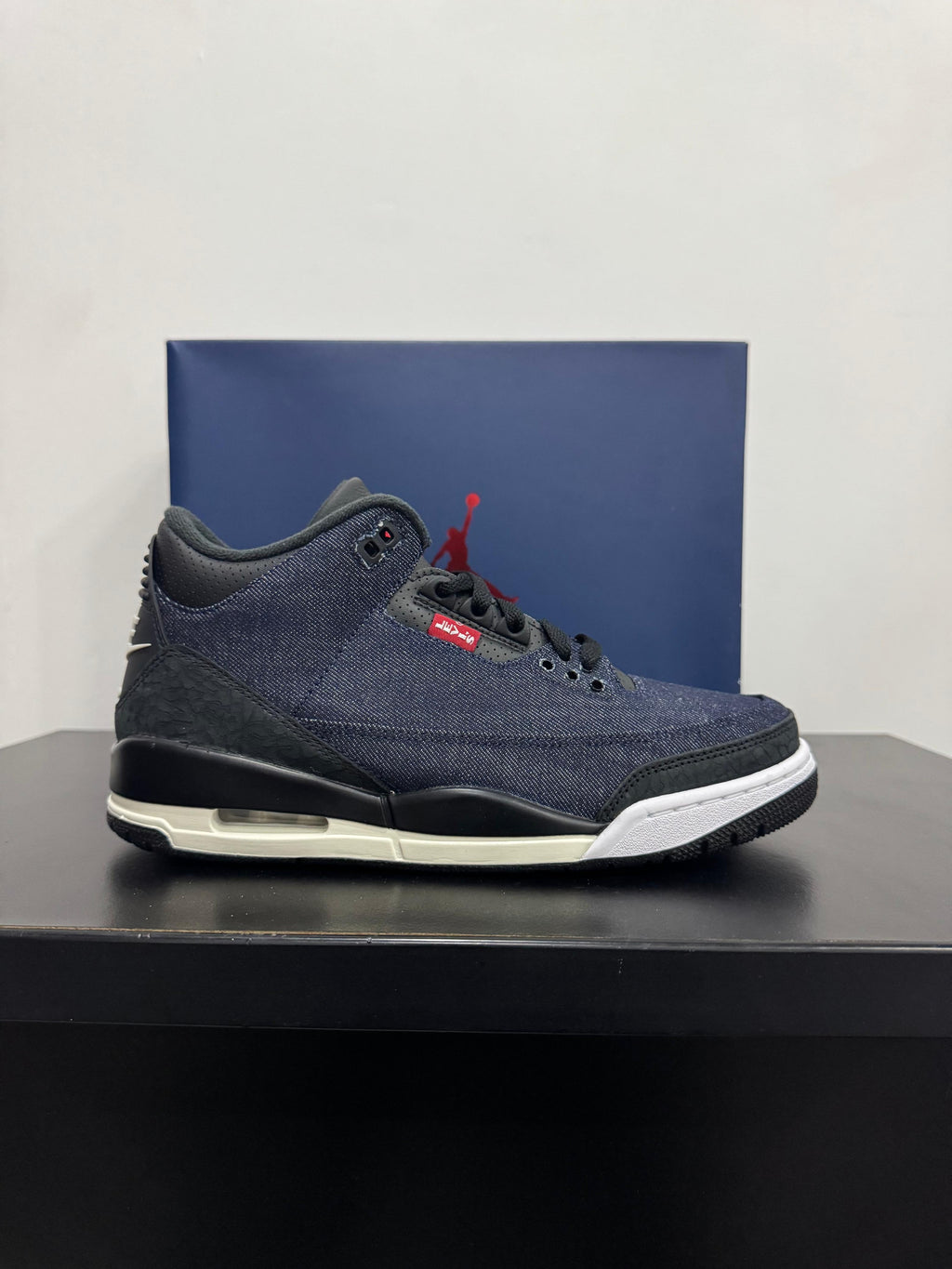 Jordan 3 Levi’s Indigo