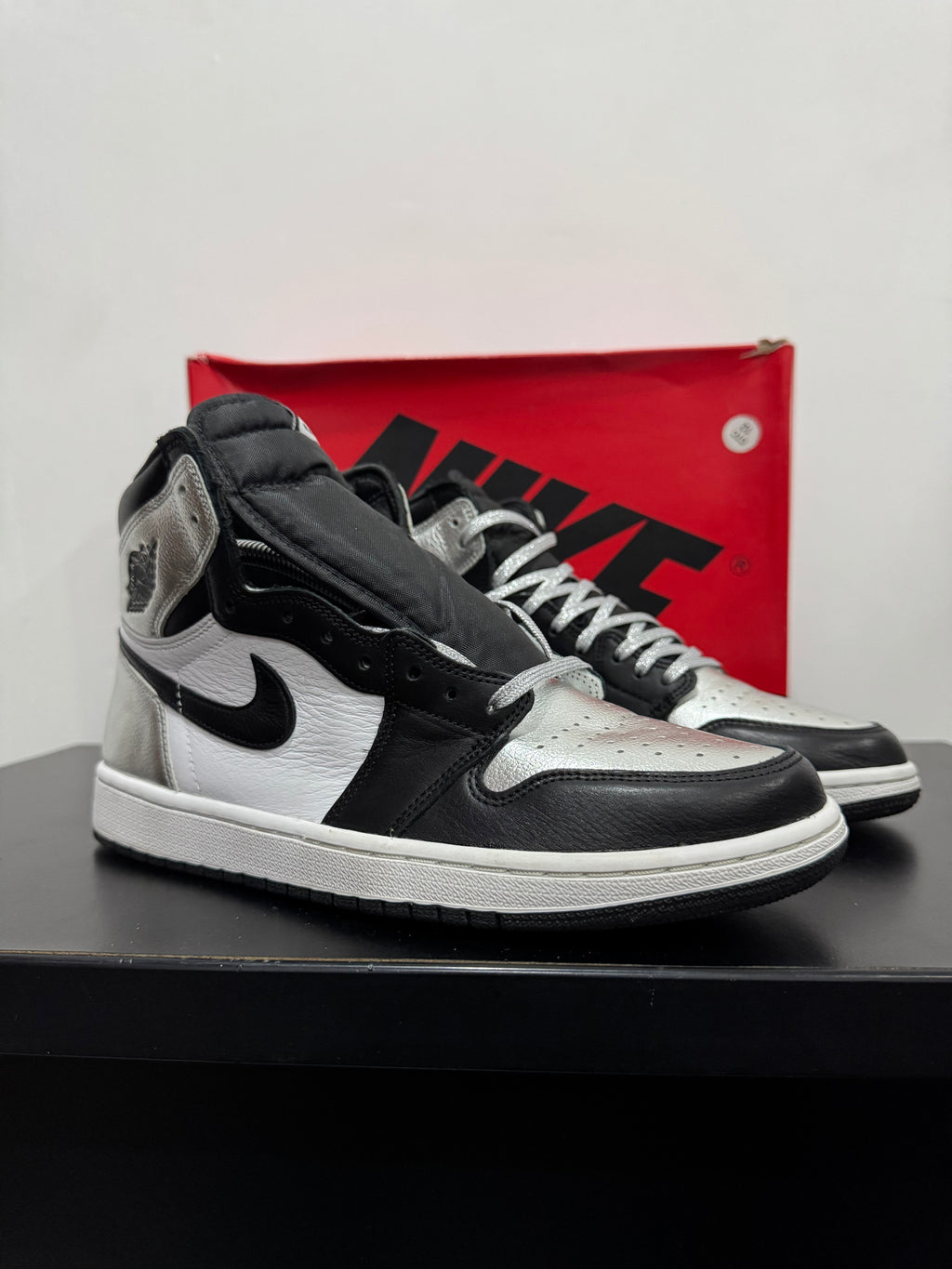 Jordan 1 High Silver Toe