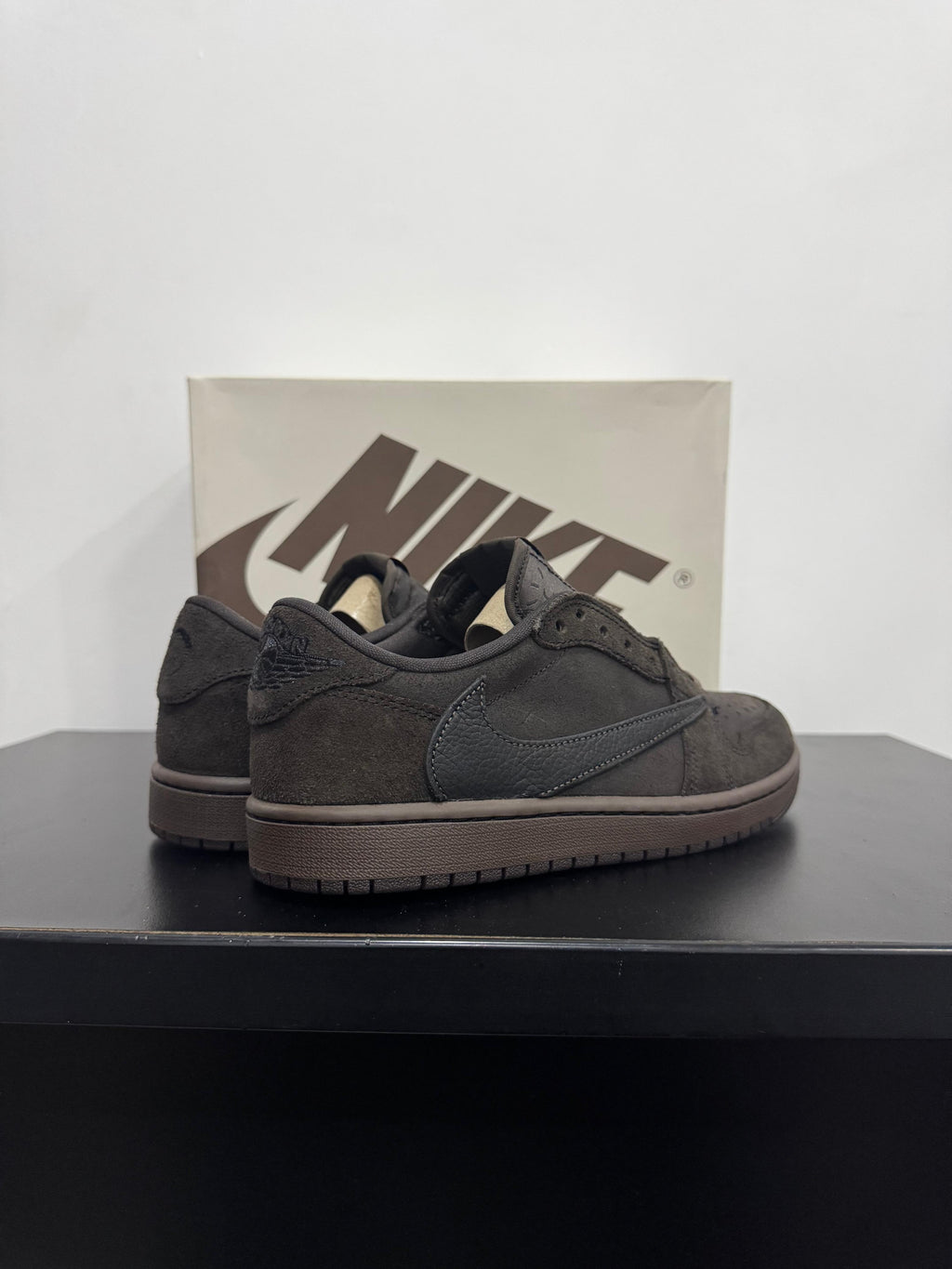 Jordan 1 Retro Low OG SP Travis Scott Velvet