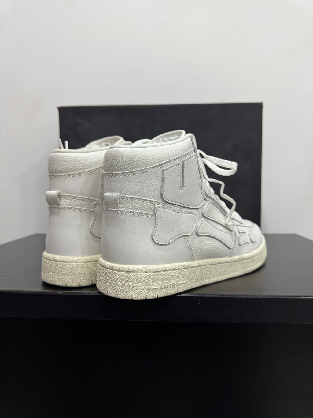 AMIRI Skeleton High Triple White