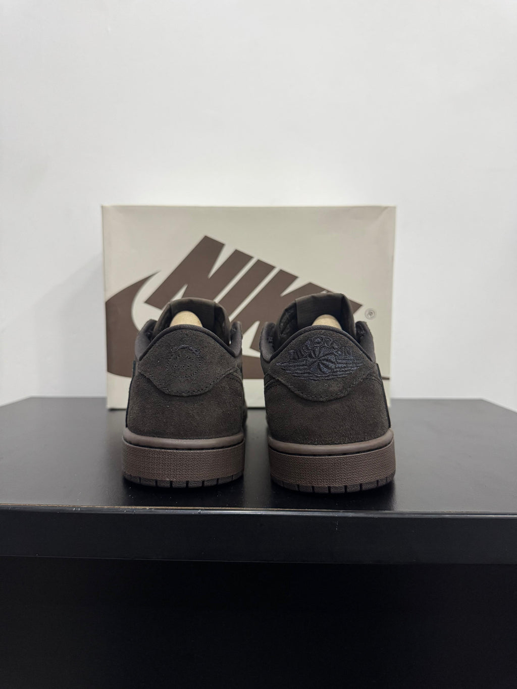 Jordan 1 Retro Low OG SP Travis Scott Velvet