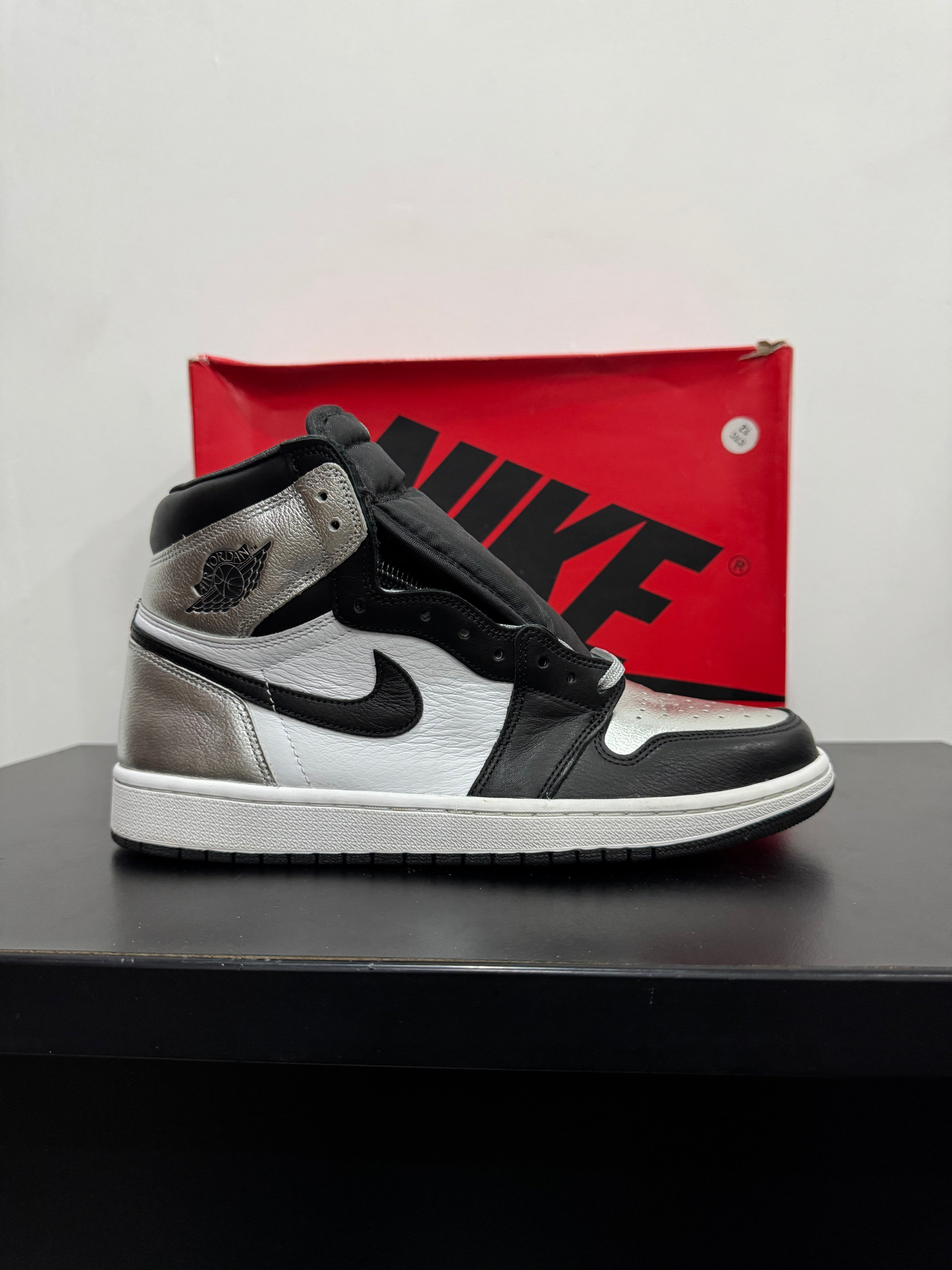 Jordan 1 High Silver Toe