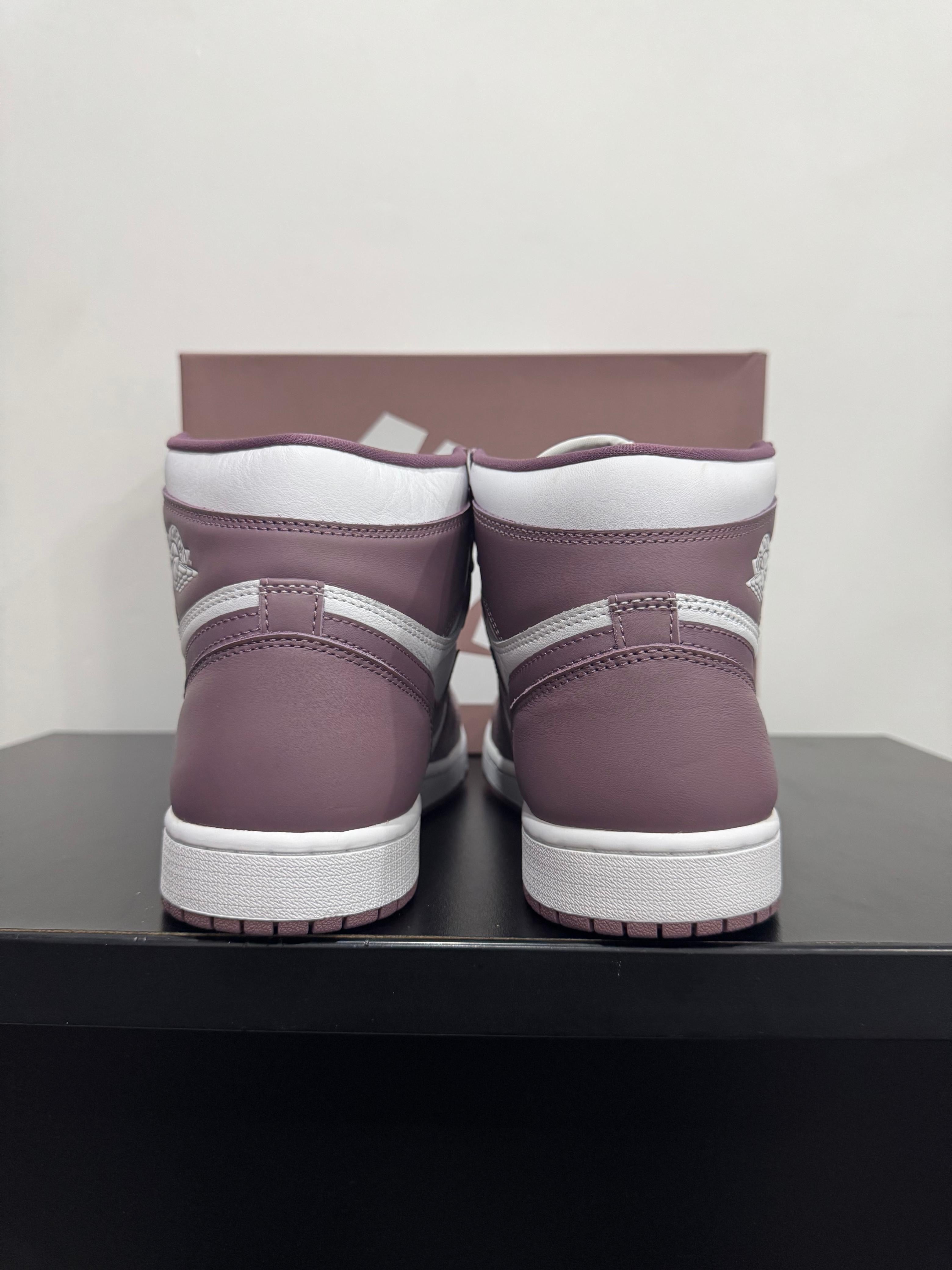 Jordan 1 High OG Muave